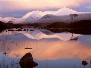 Lochan-na-h-Achlaise-Western-Highlands-Scotland