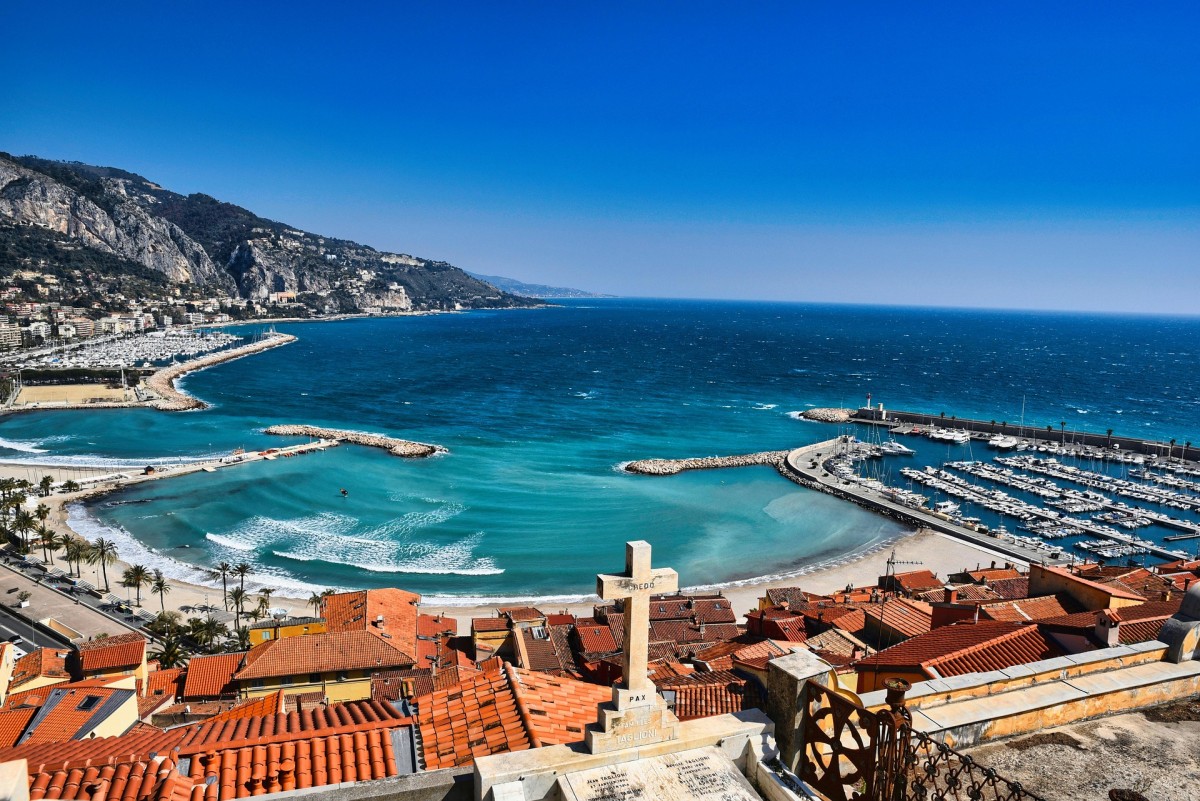 lecreusois-menton-7093355_1920